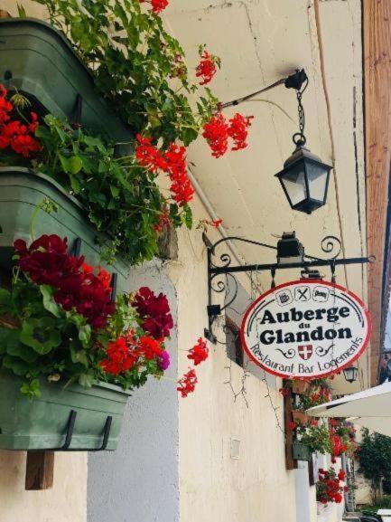 Auberge Du Glandon Saint-Colomban-des-Villards Zewnętrze zdjęcie